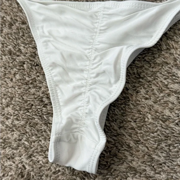 Chic White Tie-Side Bikini scrunch butt  cheeky Bottom - Picture 6 of 8